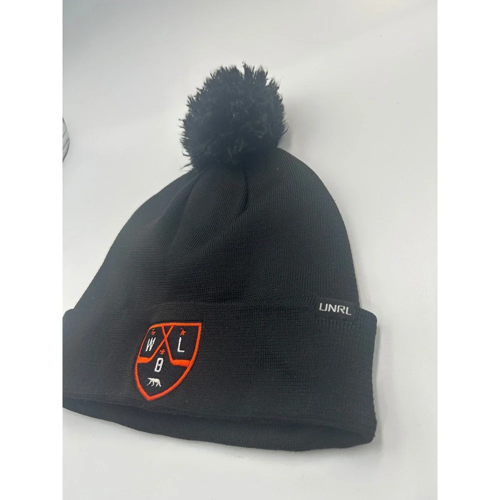 UNRL Black Knit Pom Beanie Hat Orange Shield Logo #18 Thermal Lining B914
